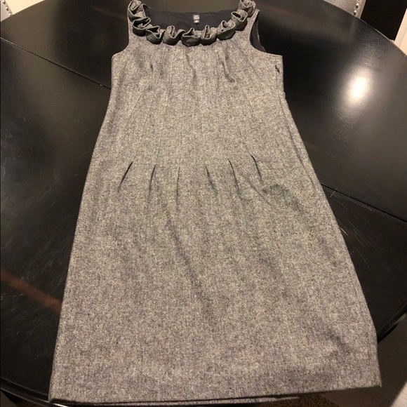 Saks Fifth Avenue Dresses & Skirts - Saks Fifth avenue Dress size 4